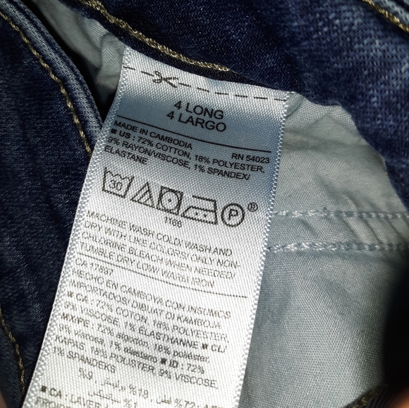 Old Navy Skinny Jeans - Picture 4 of 4